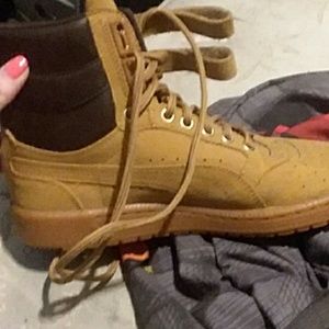 Puma mens shoes size 7